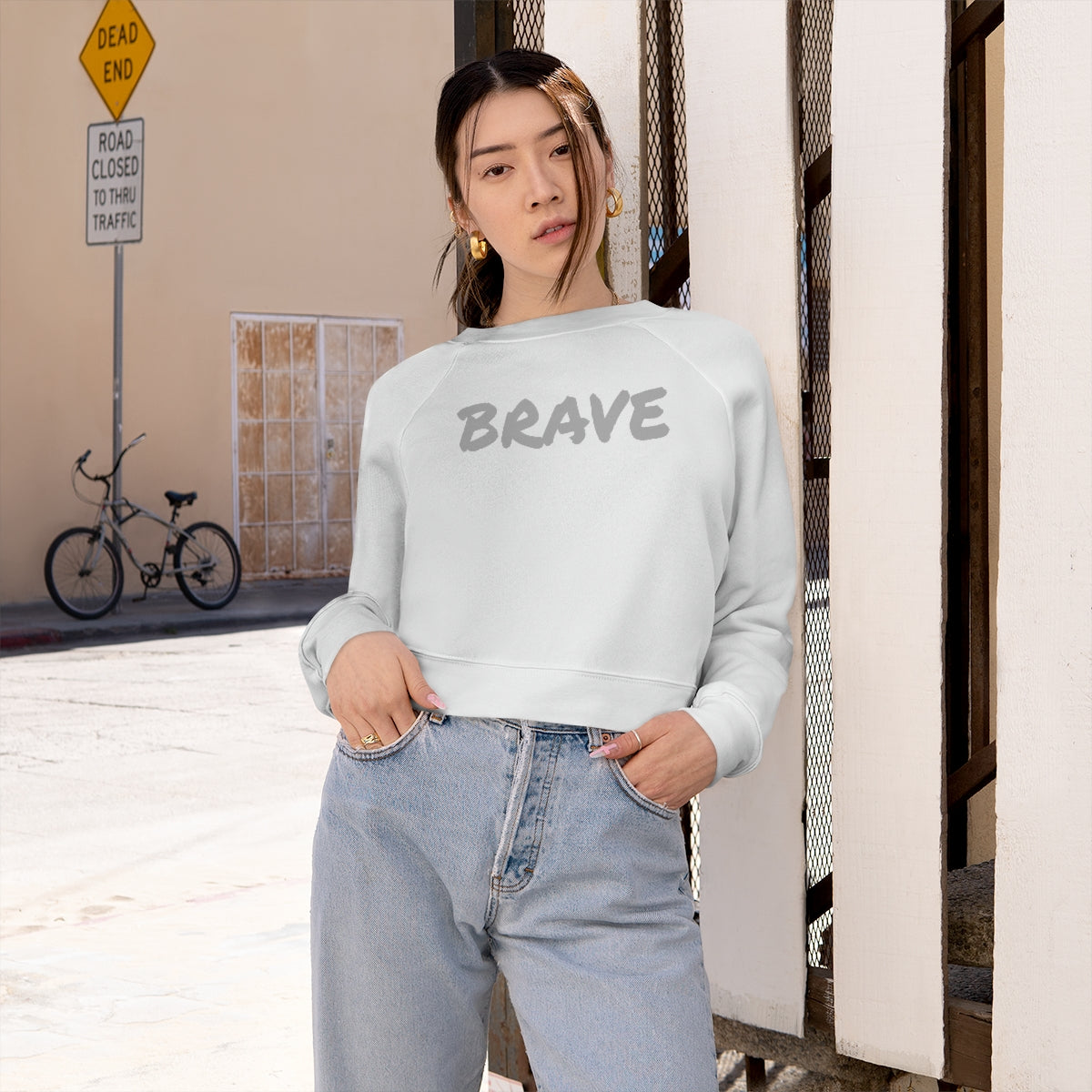 BRAVE- Women's Cropped Fleece Pullover